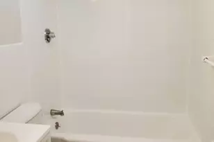 580 Cummins Hwy, Boston, MA 02126 - Photo 5