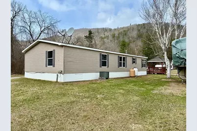 559 Tea St #9, Charlemont, MA 01339 - Photo 3