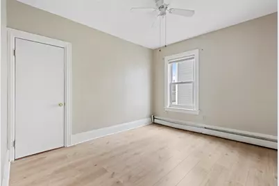 400 Benefit St, Pawtucket, RI 02861 - Photo 13