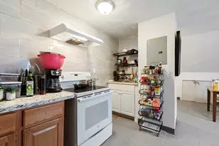 400 Benefit St, Pawtucket, RI 02861 - Photo 23