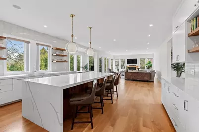 5 Colonial Rd, Needham, MA 02492 - Photo 9