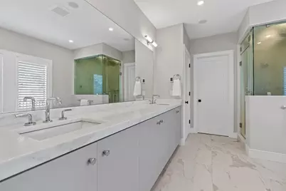 5 Colonial Rd, Needham, MA 02492 - Photo 17