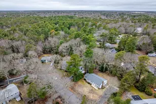 27 Lietrim Cir, Barnstable, MA 02632 - Photo 33