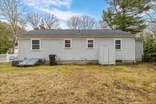 27 Lietrim Cir, Barnstable, MA 02632 - Photo 7