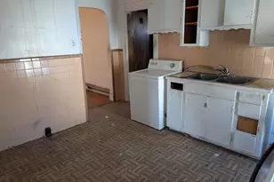 69 Warren Ave, Malden, MA 02148 - Photo 9