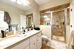 9 Park St, Boston, MA 02122 - Photo 15