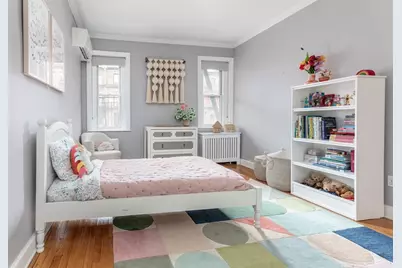 13 Wellington St, Boston, MA 02118 - Photo 9