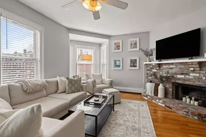 165 M St #2, Boston, MA 02127 - Photo 5