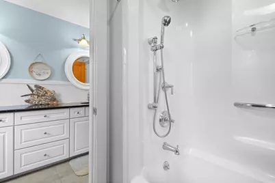 33 Glebe St, Taunton, MA 02780 - Photo 23