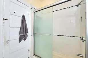 48 Wordsworth St, Boston, MA 02128 - Photo 13