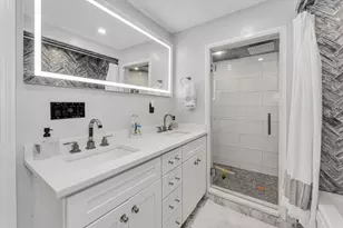 222 Roslindale Ave, Boston, MA 02131 - Photo 17