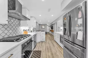 222 Roslindale Ave, Boston, MA 02131 - Photo 3