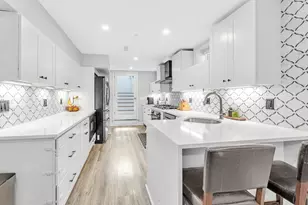 222 Roslindale Ave, Boston, MA 02131 - Photo 5