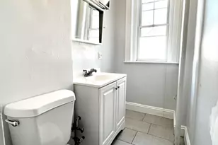 76 Babcock St, Brookline, MA 02446 - Photo 7