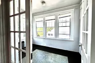 76 Babcock St, Brookline, MA 02446 - Photo 11