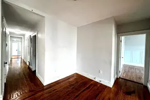 76 Babcock St, Brookline, MA 02446 - Photo 5