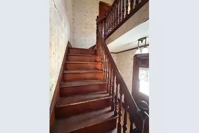 17 Park Ave #3, Whitman, MA 02382 - Photo 7