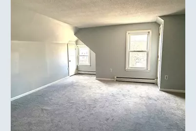 17 Park Ave #3, Whitman, MA 02382 - Photo 3