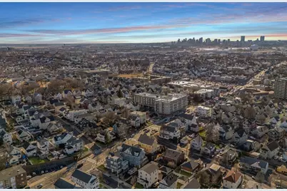 826 Broadway, Everett, MA 02149 - Photo 3