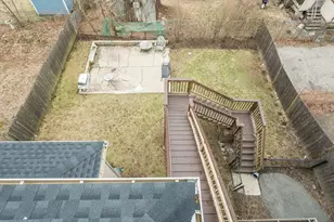 39 Chestnut St, Stoneham, MA 02180 - Photo 19