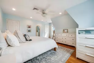 39 Chestnut St, Stoneham, MA 02180 - Photo 11