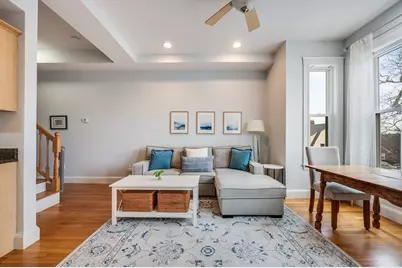 39 Chestnut St #2C, Stoneham, MA 02180 - Photo 3