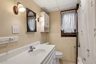 160 Wanoosnoc Rd, Fitchburg, MA 01420 - Photo 9