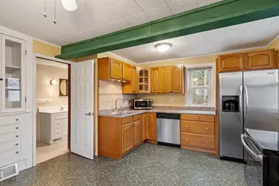 160 Wanoosnoc Rd, Fitchburg, MA 01420 - Photo 3