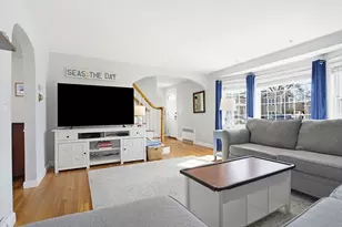 8 Florence St, Milford, MA 01757 - Photo 5