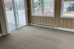 19 Forest Park Ave, Tyngsborough, MA 01879 - Photo 7