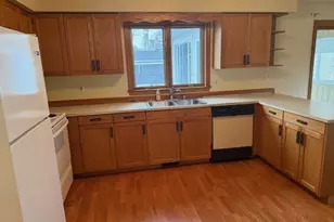 19 Forest Park Ave, Tyngsborough, MA 01879 - Photo 3