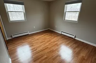 30 Worthen St, Chelmsford, MA 01824 - Photo 5