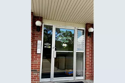 30 Worthen Street #C2, Chelmsford, MA 01824 - Photo 3