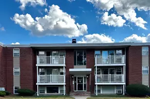 30 Worthen St, Chelmsford, MA 01824 - Photo 1