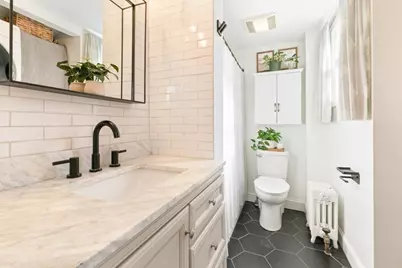 725 School St, Lowell, MA 01851 - Photo 15