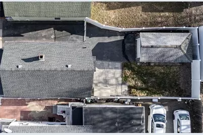 725 School St, Lowell, MA 01851 - Photo 5