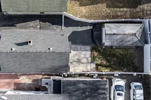 725 School St, Lowell, MA 01851 - Photo 5