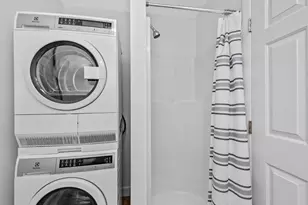 18R Polk St, Boston, MA 02129 - Photo 15