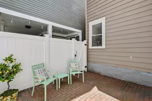18R Polk St, Boston, MA 02129 - Photo 5