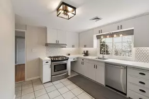 22 Pine Hill Rd, Swampscott, MA 01907 - Photo 13