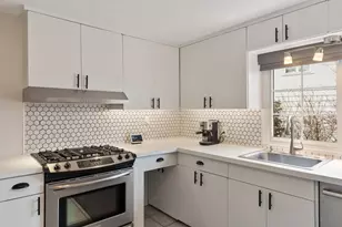 22 Pine Hill Rd, Swampscott, MA 01907 - Photo 15