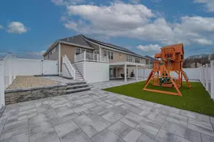 35 Metacomet, West Bridgewater, MA 02379 - Photo 13