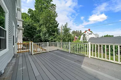 10 Trowbridge Rd, Worcester, MA 01609 - Photo 31