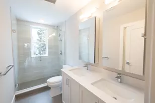 142 Coolidge St, Brookline, MA 02446 - Photo 11