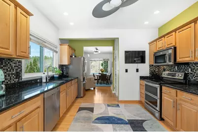 765 Walnut St, Lynnfield, MA 01940 - Photo 5