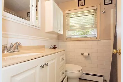 38 McDevitt Rd, Randolph, MA 02368 - Photo 11