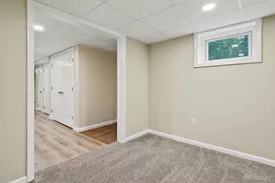 74 Oak Hill Rd, Southborough, MA 01745 - Photo 21