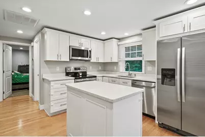 74 Oak Hill Rd, Southborough, MA 01745 - Photo 5