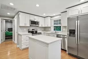 74 Oak Hill Rd, Southborough, MA 01745 - Photo 5