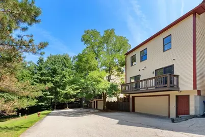 29 Cottage St #29, Newton, MA 02464 - Photo 31